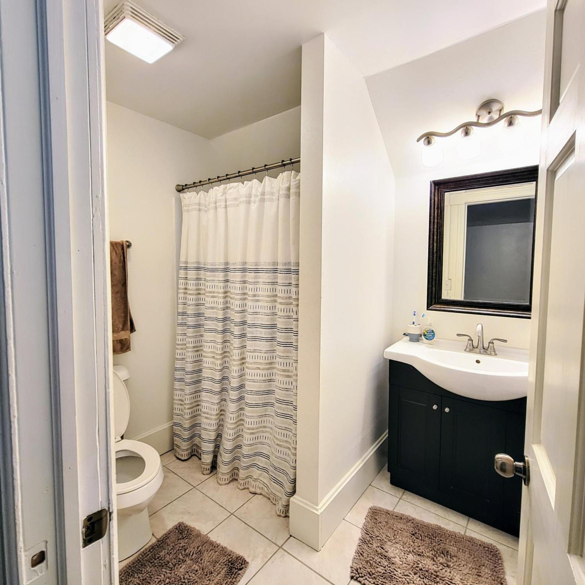 Fort Atkinson Charming Restored 1891 House מראה חיצוני תמונה